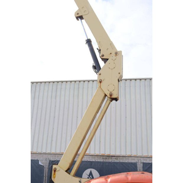 جيه ال جي M600JP-42780861