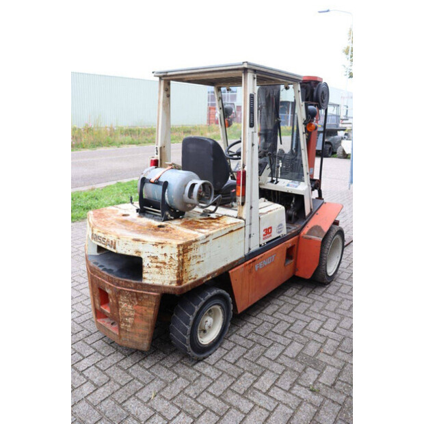 1991 NISSAN RHG02 A 30U-42780868