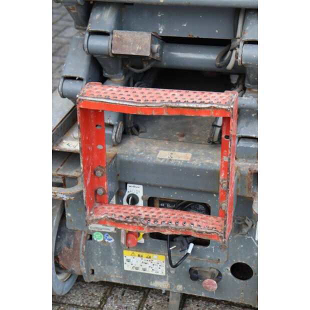 2014 SkyJack SJIII-3219-42780990