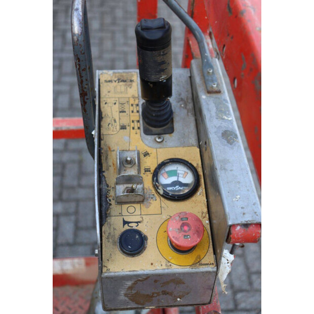 2014 SkyJack SJIII-3219-42781000