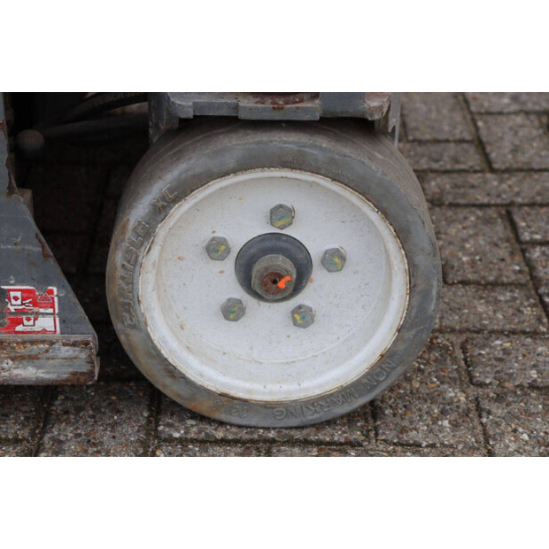 2016 SkyJack SJ III 3219-42781067