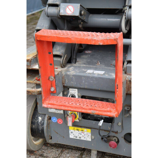 2016 SkyJack SJ III 3219-42781088