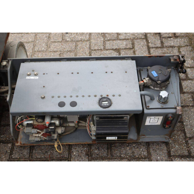 2016 SkyJack SJ III 3219-42781095