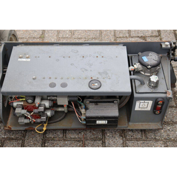 2016 SkyJack SJ III 3219-42781121