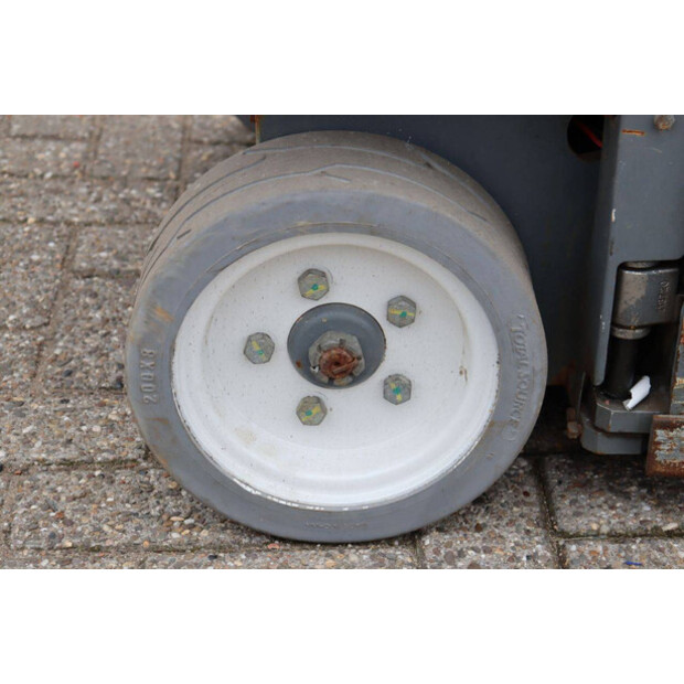 2015 SkyJack SJ III 3219-42781282