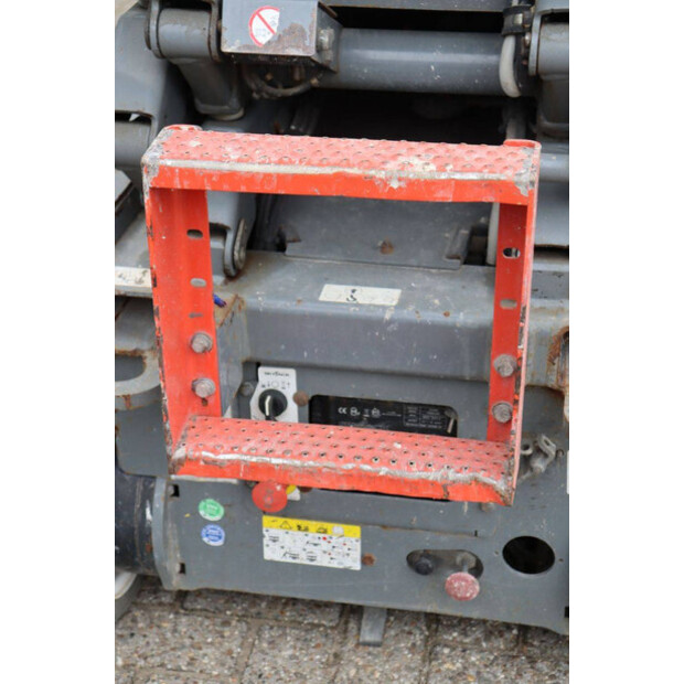 2016 SkyJack SJ III 3219-42781527