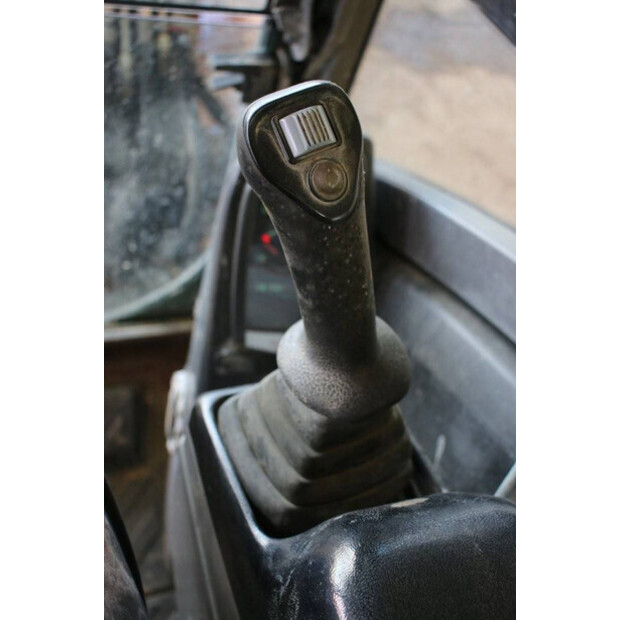2013 Volvo EC27C-42781924