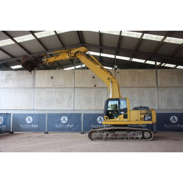 2011 كوماتسو PC210LC-8-42782420