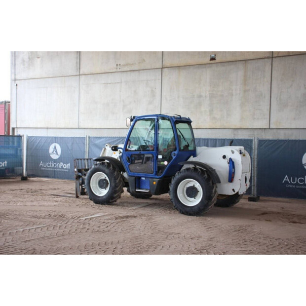 2014 JCB 531-70-42782425