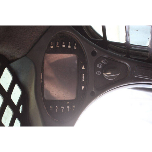 2016 BOBCAT S550-42782602