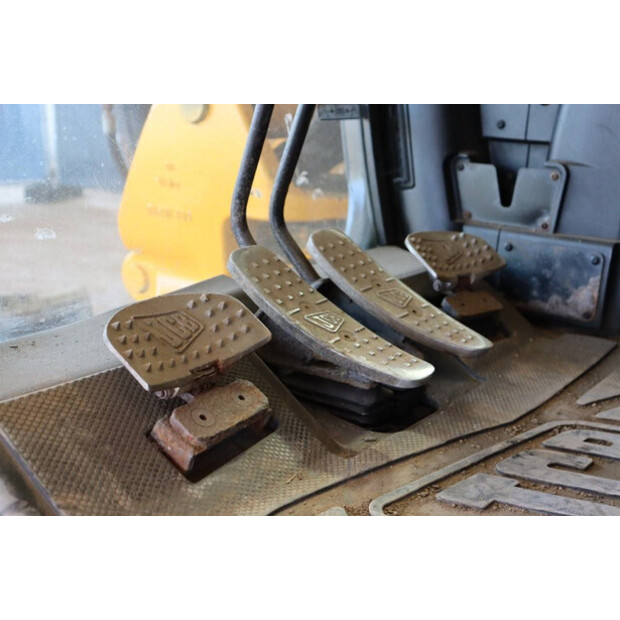 2013 JCB 8085-42782872