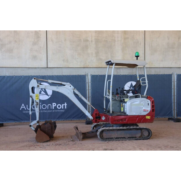 2014 TAKEUCHI TB216-42782979