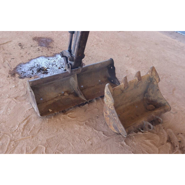 2018 Volvo EC15D-42783142
