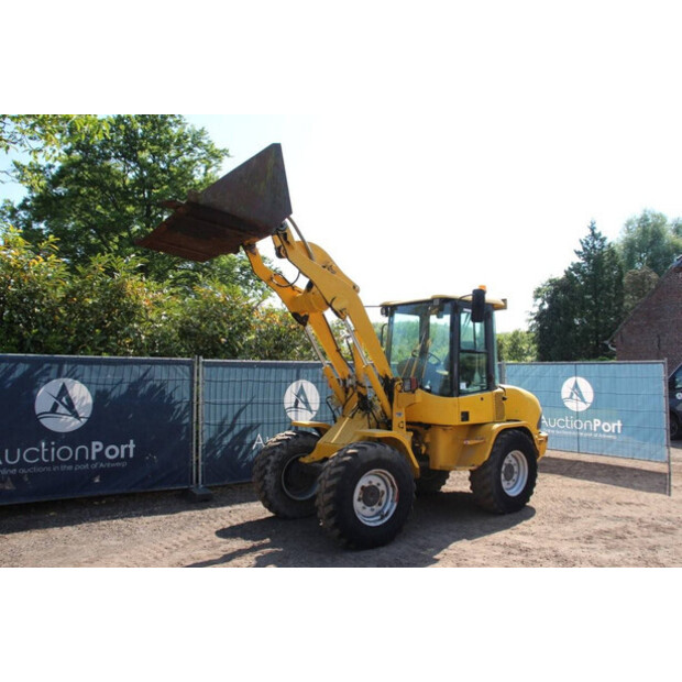 2004 Volvo L30B-Z/X-42784005
