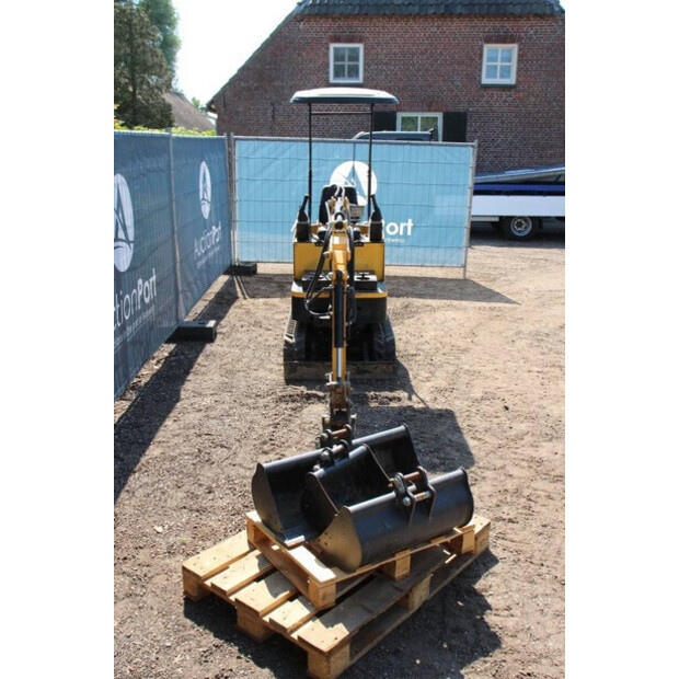 WCM Mini Excavator-42784072