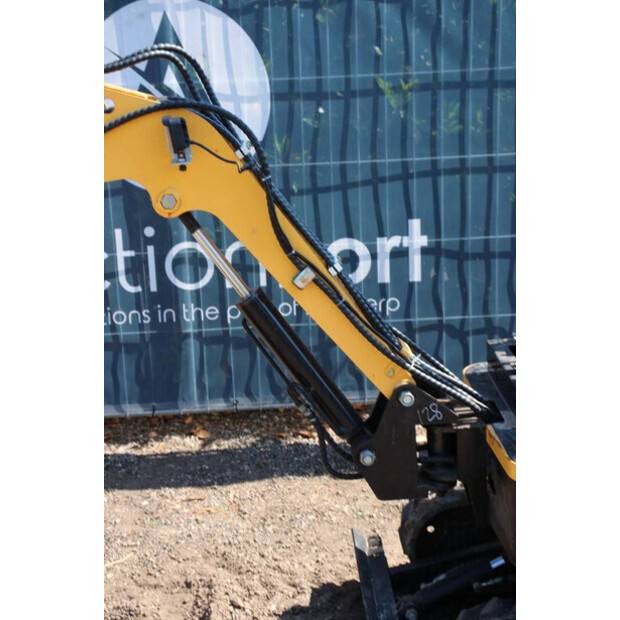 WCM Mini Excavator-42784080
