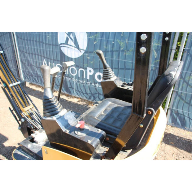 WCM Mini Excavator-42784089