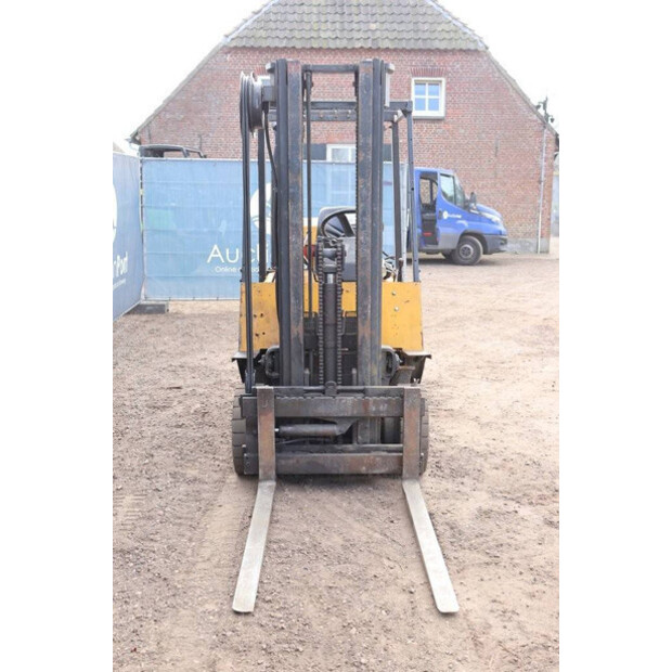 1993 Yale TFG15-42784279