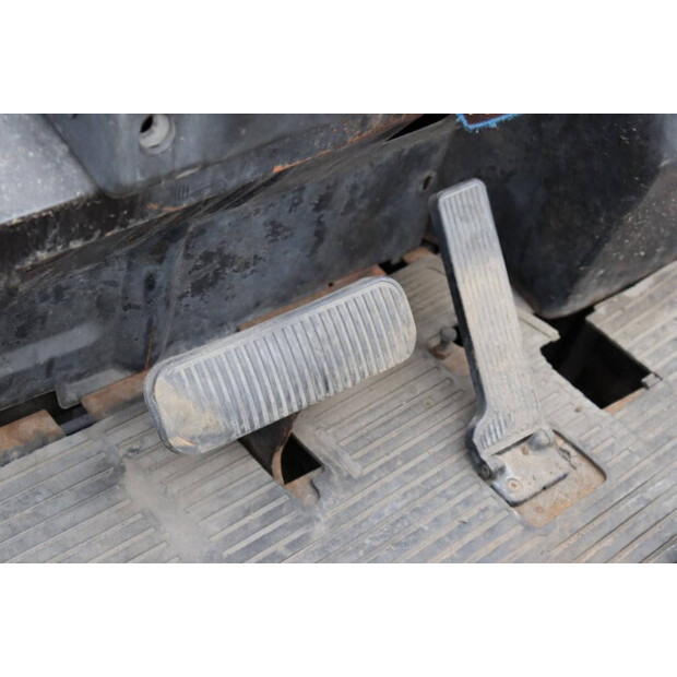1993 Yale TFG15-42784291