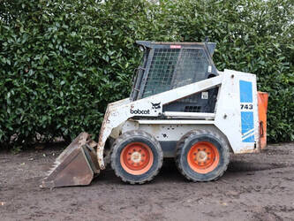 Image de CHARGEUSES SUR PNEUS BOBCAT 743