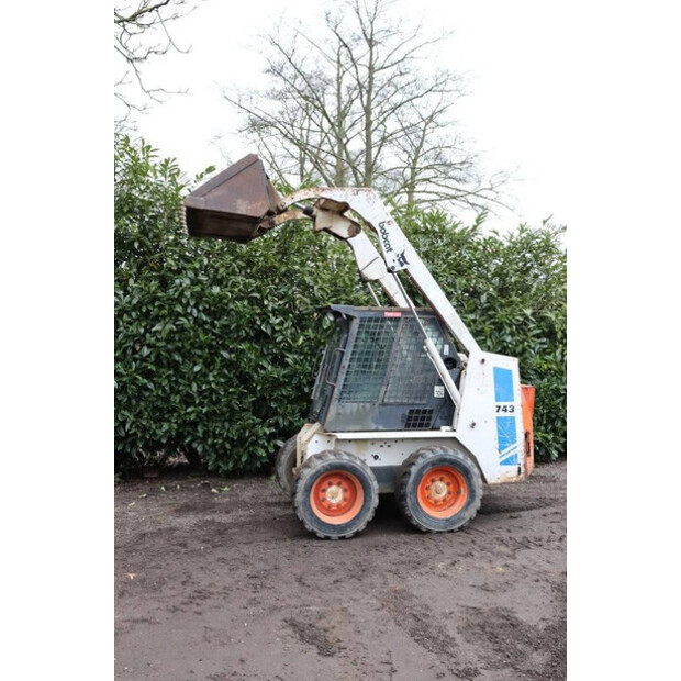 BOBCAT 743-42784535