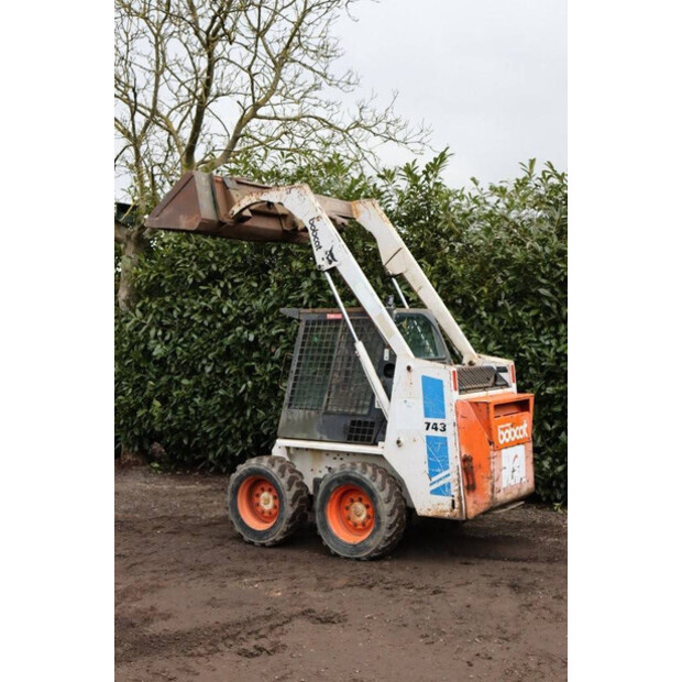 BOBCAT 743-42784537