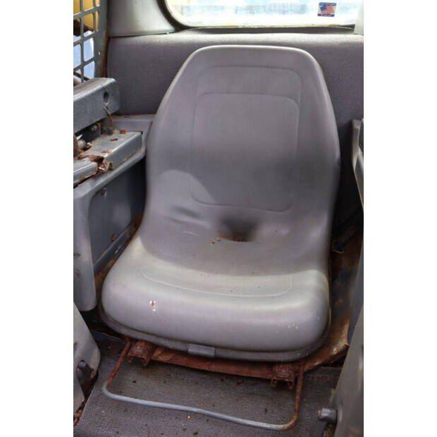 2014 Gehl R260-42784831