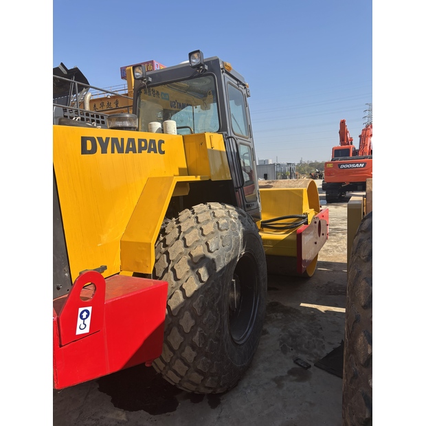 2023 DYNAPAC CA301D-42785058