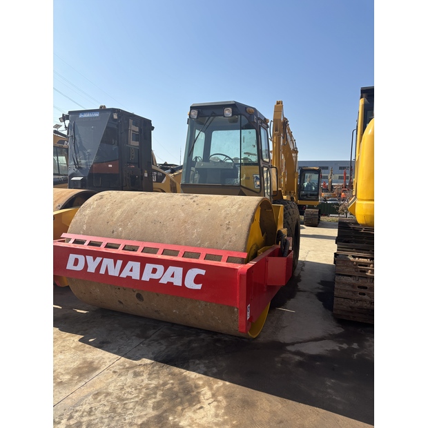 2023 DYNAPAC CA301D-42785060