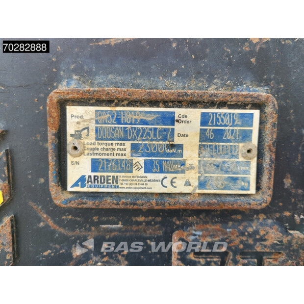 2022 دووسان DX225LC-7-42785811