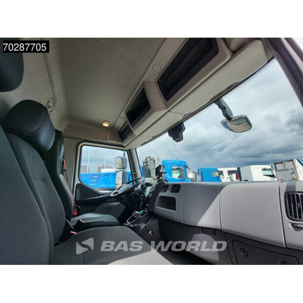 2021 Renault D210-42785990
