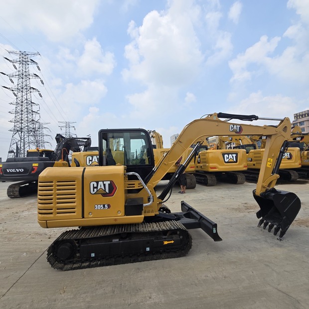 2024 Caterpillar 303.5E2-42786539