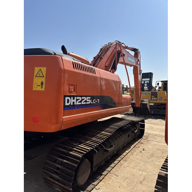 2022 Doosan DH225-42786542