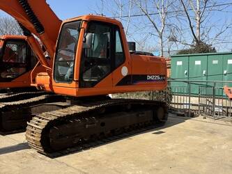 Image de PELLETEUSES SUR CHENILLES 2022 Doosan DH225