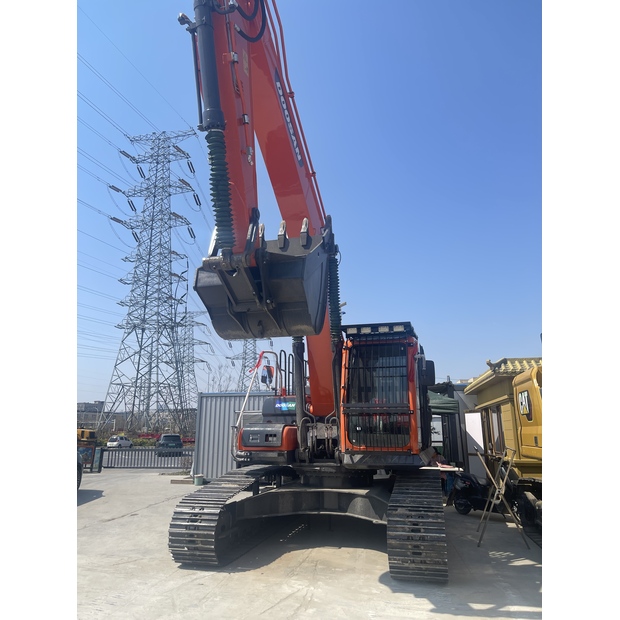 2025 Doosan DX300-42786595