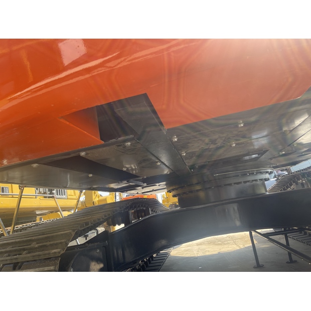 2025 Doosan DX300-42786606
