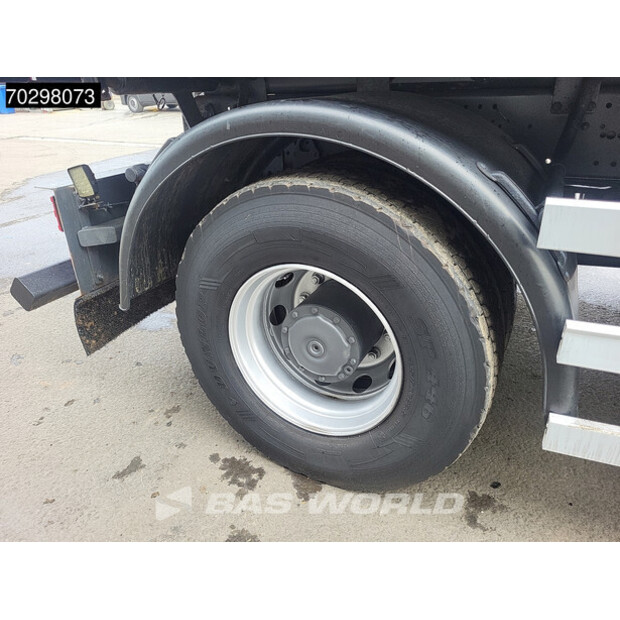 2010 Mercedes-Benz Axor 2124-42787492
