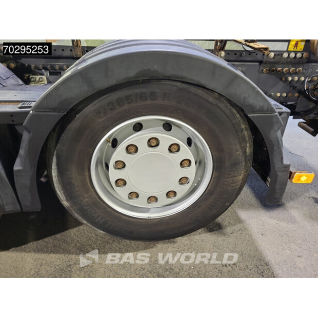 2018 رينو T520-42788078