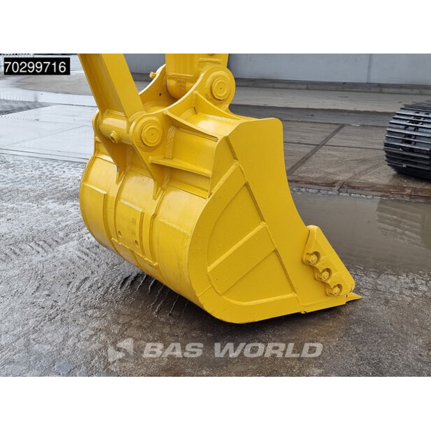 2023 كوماتسو PC210LC-10M0-42788359