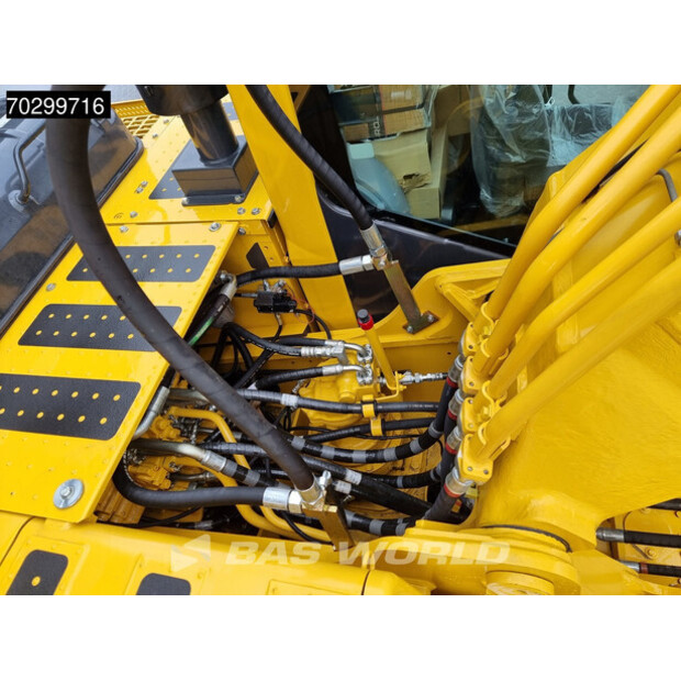 2023 كوماتسو PC210LC-10M0-42788364