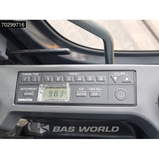 2023 كوماتسو PC210LC-10M0-42788376
