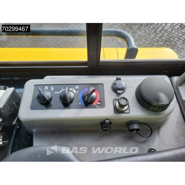 2022 Komatsu D71 PX -24E0-42788411
