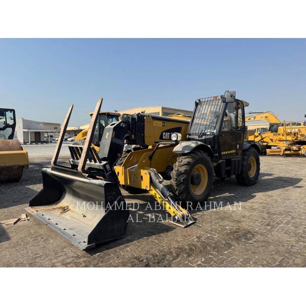 2017 كاتربيلر TH417C-42788827