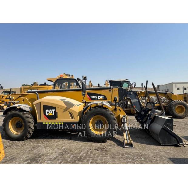 2017 كاتربيلر TH417C-42788836