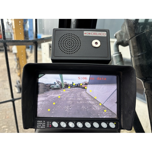 2020 كاتربيلر M322F-42796171