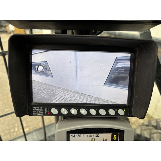 2020 كاتربيلر M322F-42796173