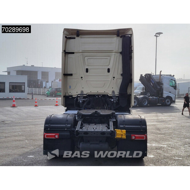 2023 Mercedes-Benz Actros 1848-42803448