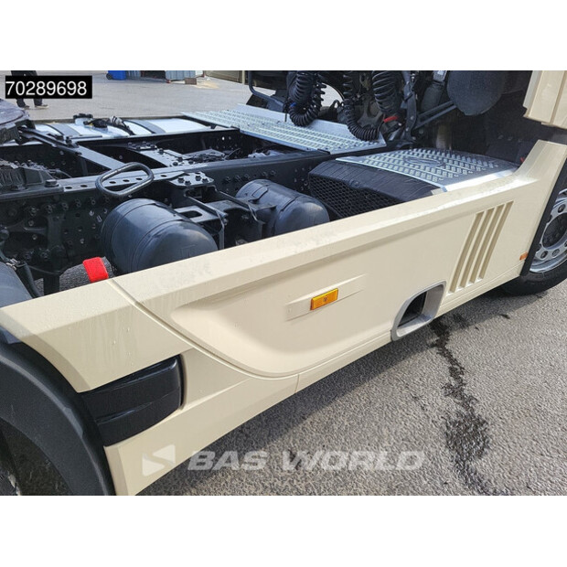 2023 Mercedes-Benz Actros 1848-42803452