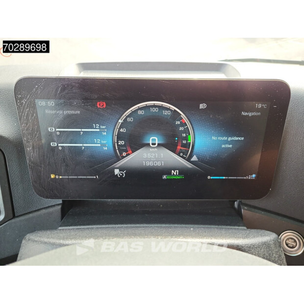 2023 Mercedes-Benz Actros 1848-42803472