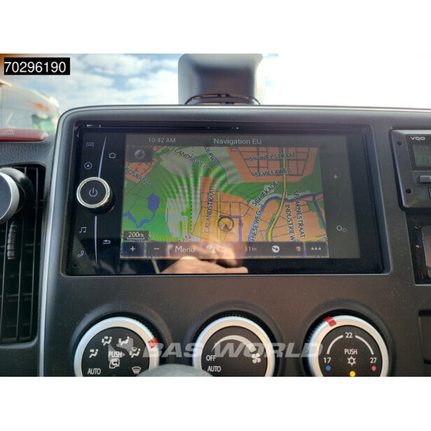 2023 MITSUBISHI 7C18-42803809